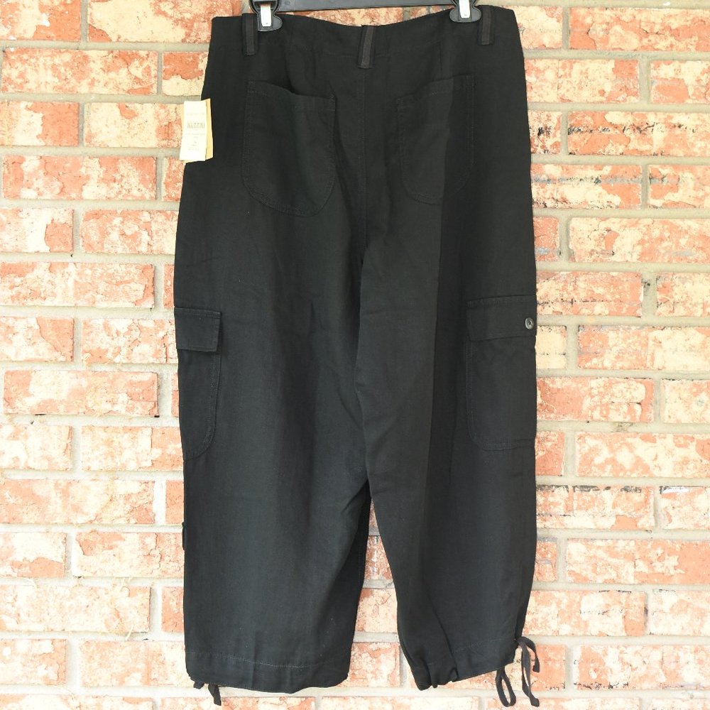 Coldwater Creek Black Crop Pants NWT - Picture 2 of 3